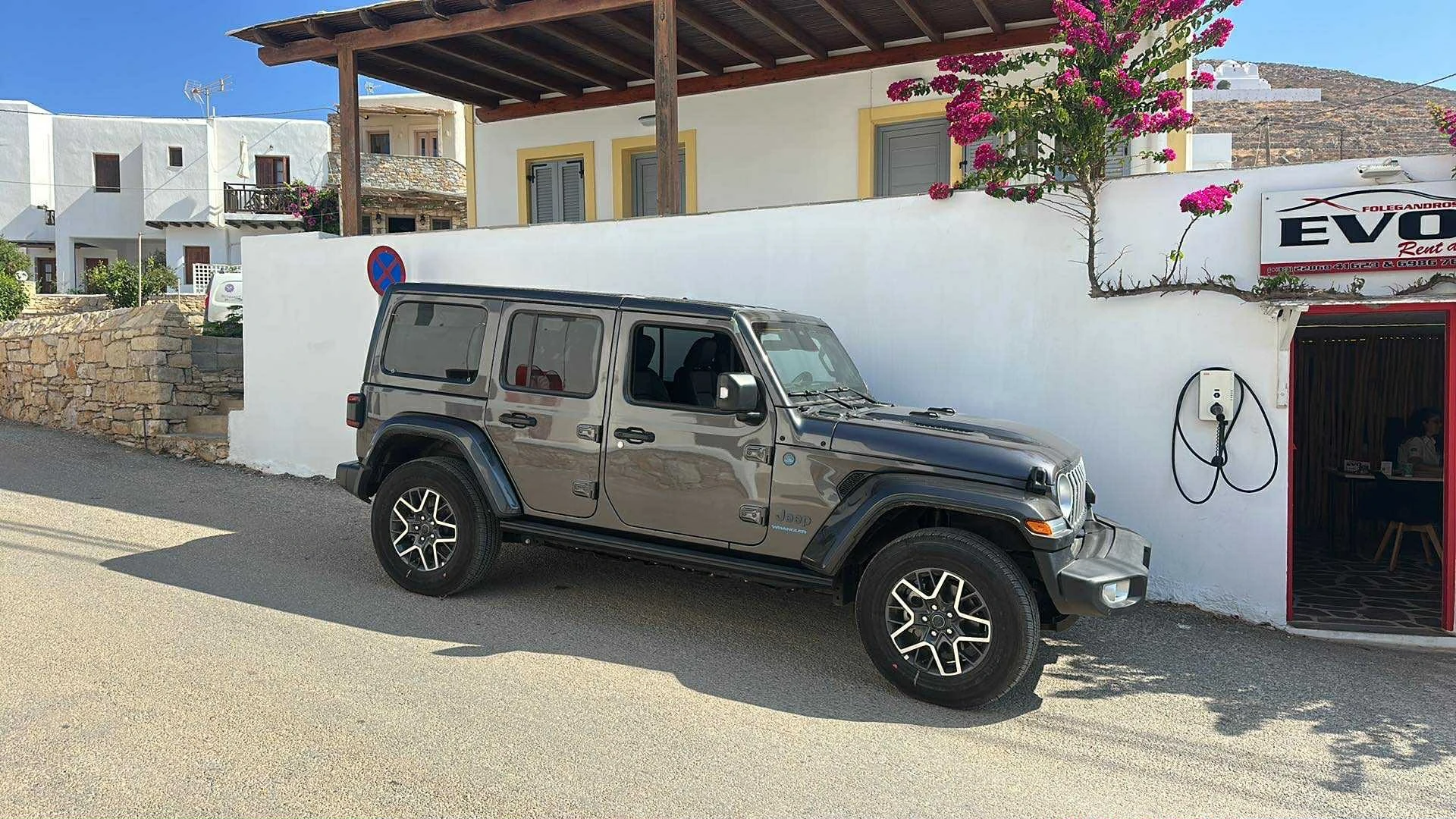 Jeep Wrangler PLUG-IN HYBRID 4xe 380HP Automatic 2